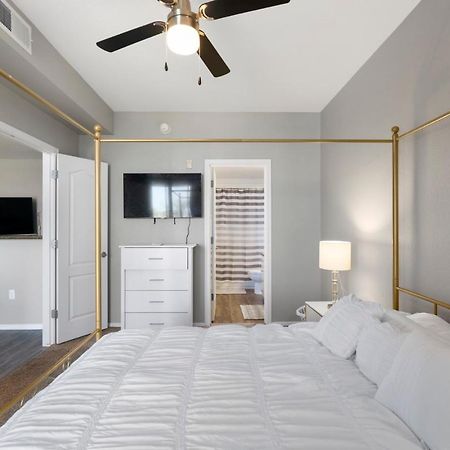 Appartement Luxury Mountain View 2Br With Balcony Located In Scottsdale Extérieur photo