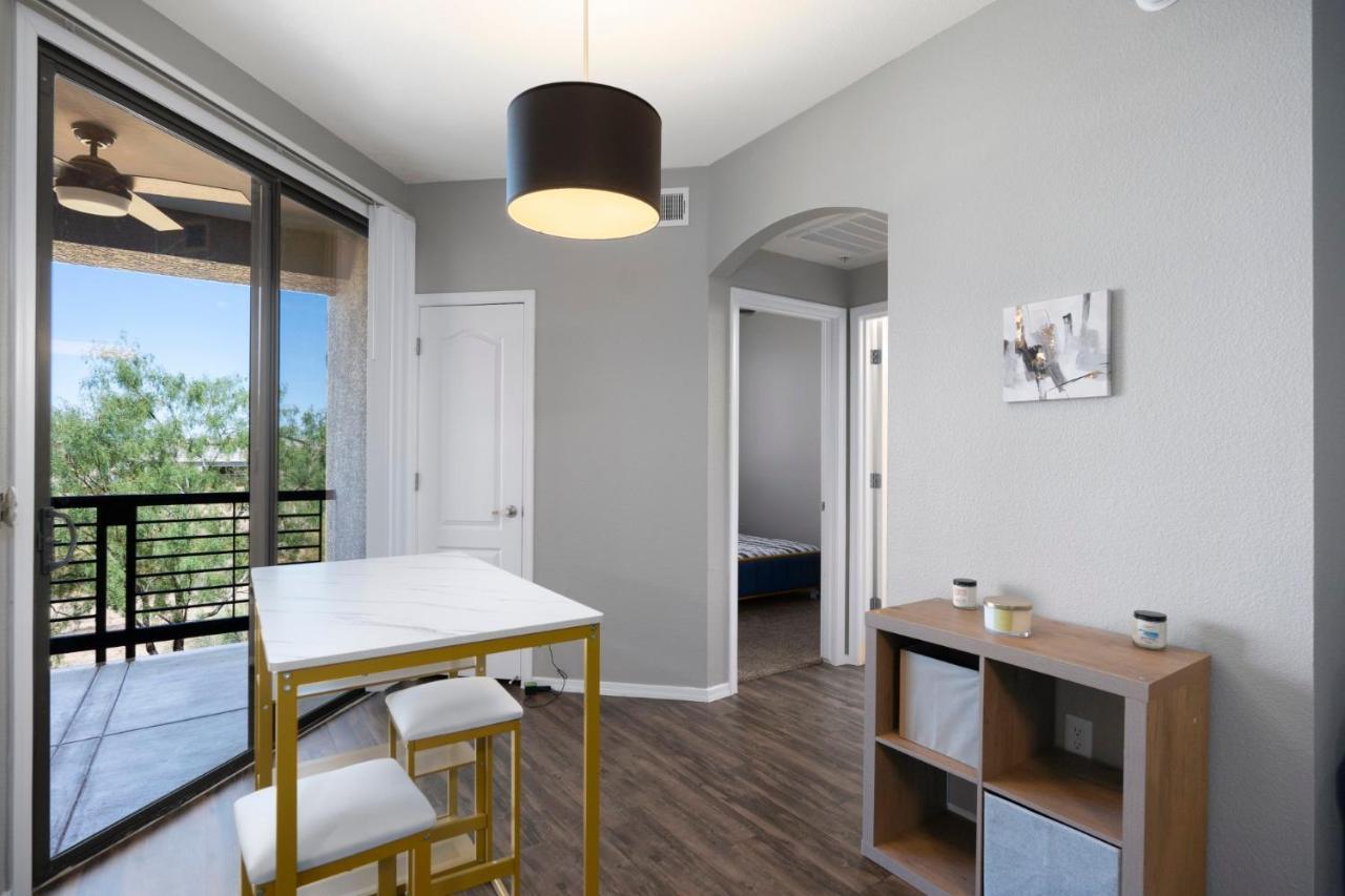 Appartement Luxury Mountain View 2Br With Balcony Located In Scottsdale Extérieur photo