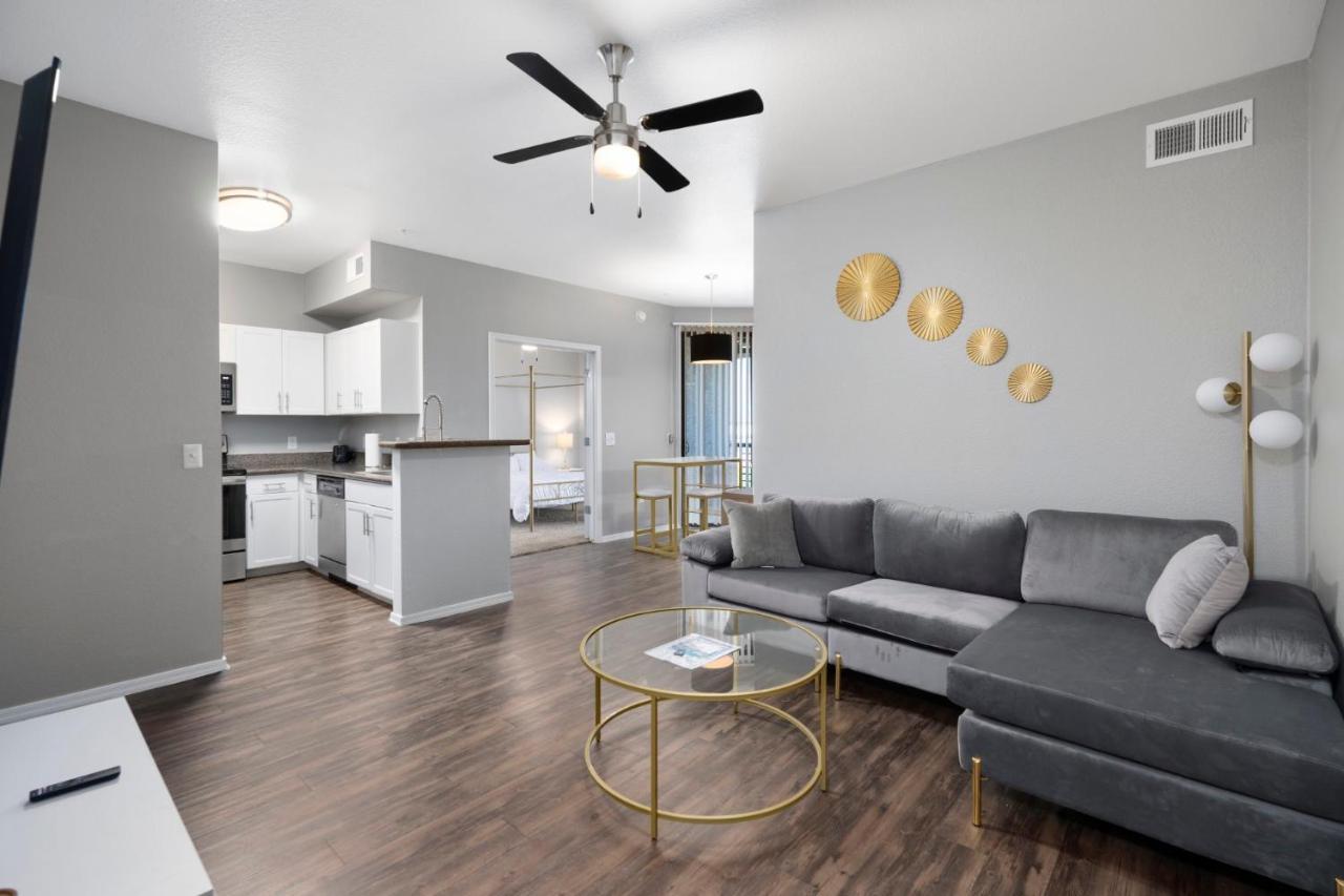 Appartement Luxury Mountain View 2Br With Balcony Located In Scottsdale Extérieur photo