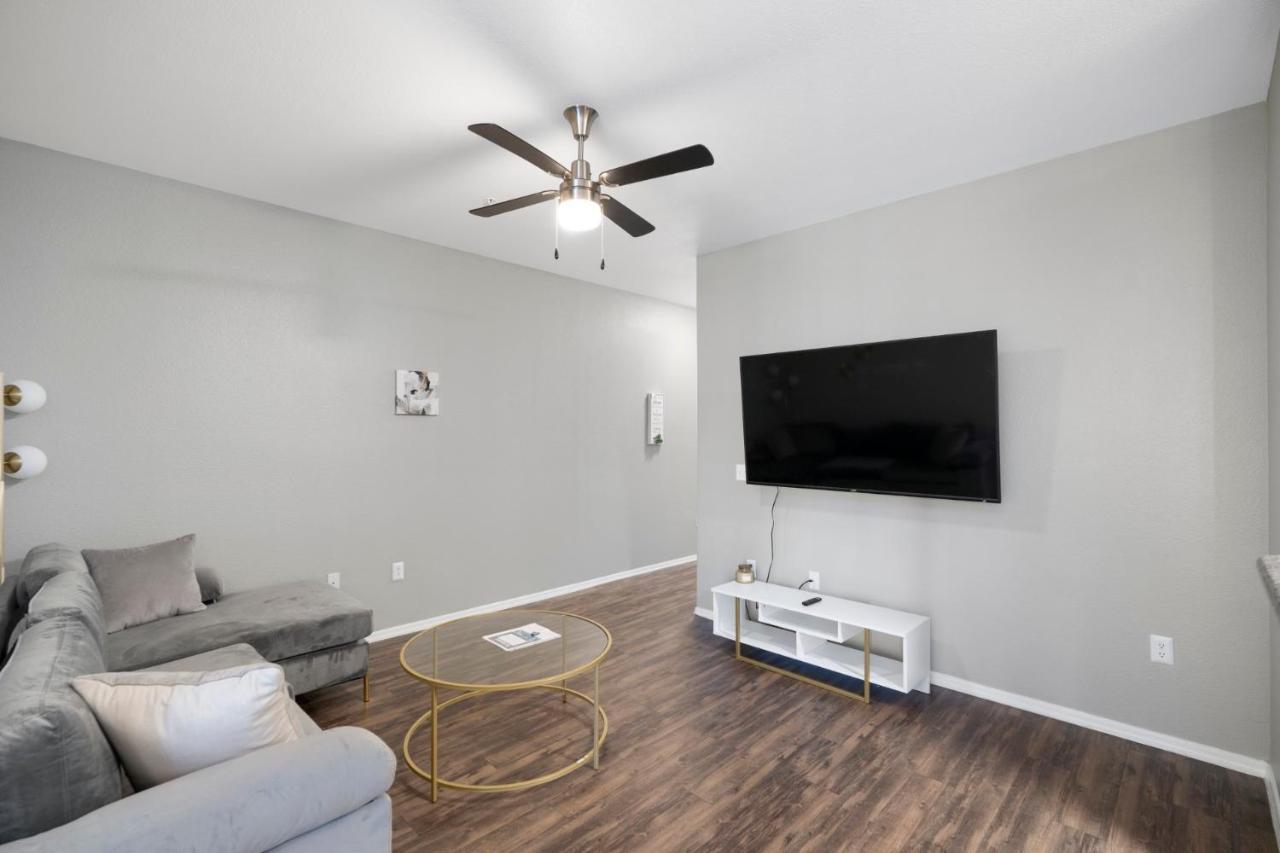 Appartement Luxury Mountain View 2Br With Balcony Located In Scottsdale Extérieur photo
