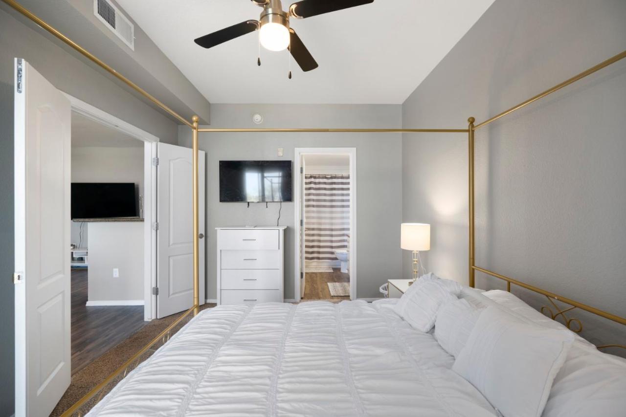 Appartement Luxury Mountain View 2Br With Balcony Located In Scottsdale Extérieur photo