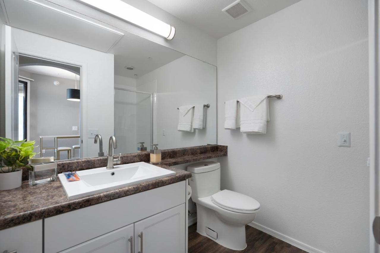 Appartement Luxury Mountain View 2Br With Balcony Located In Scottsdale Extérieur photo